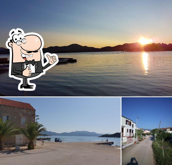 Guarda la foto di Pekara