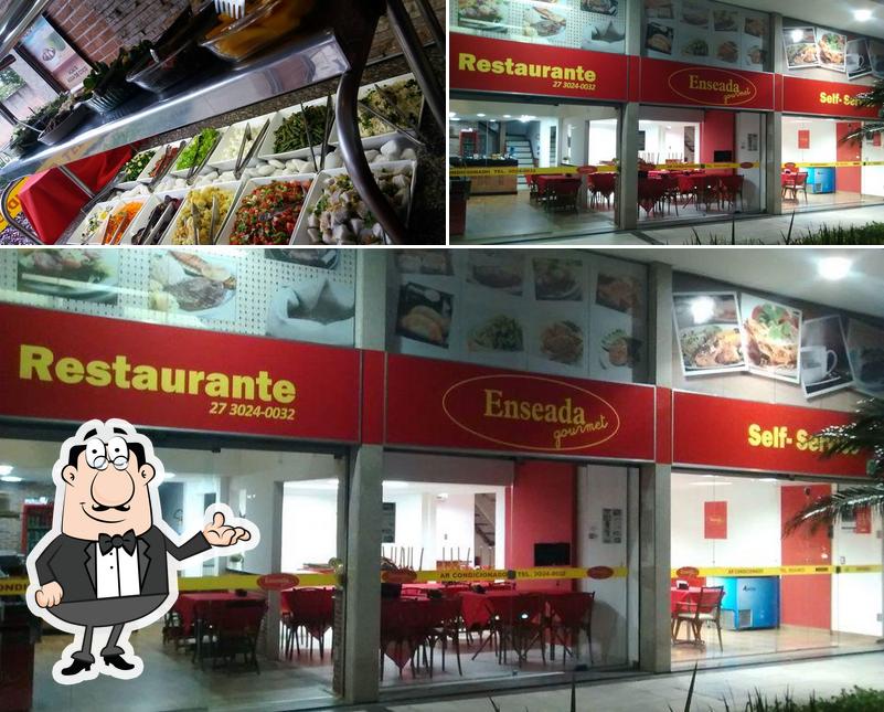 Entre diversos coisas, interior e comida podem ser encontrados no Enseada Gourmet