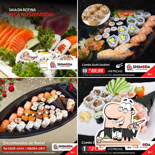 Rolos de sushi são disponibilizados no Shimoda Sushi