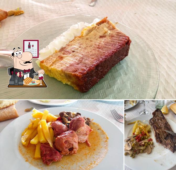 Try out meat dishes at Restaurante Sierra Cazorla