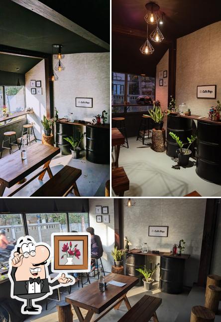Check out how Café Papi looks inside