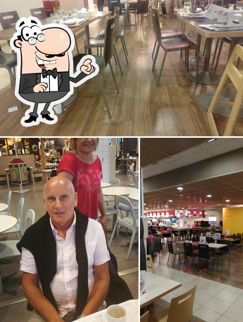 L'intérieur de FLUNCH TOULOUSE ROQUES
