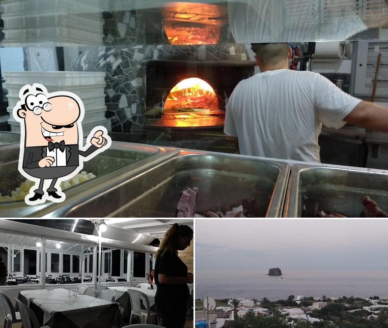 La foto della interni e esterno di Pizzeria