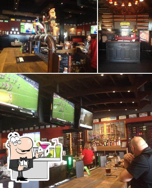 Frank and Teresa's Anchor Bar in Burlington Restaurant menu and reviews