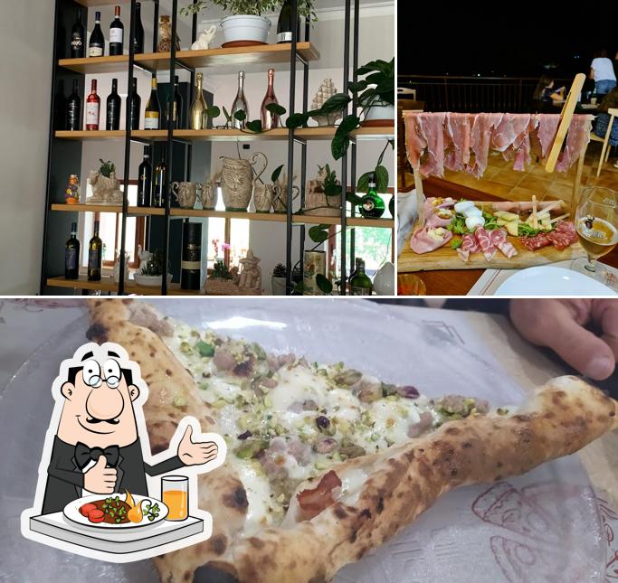 Pakkiet Ristorante Pizzeria si caratterizza per la cibo e vino