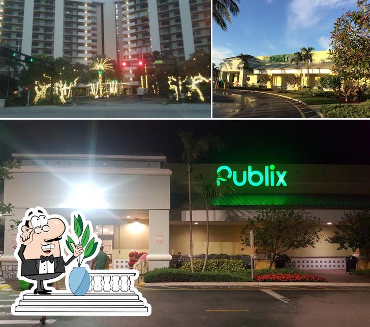 Publix Super Market at Sea Ranch Village Shopping Center in Sea Ranch Lakes