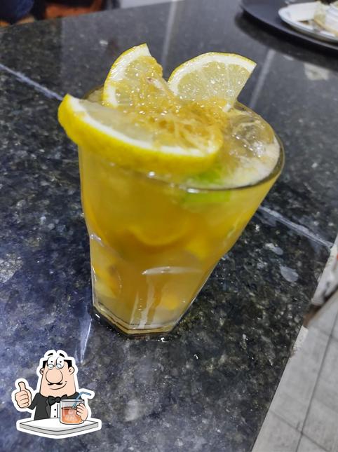 Peça uma bebida do menu