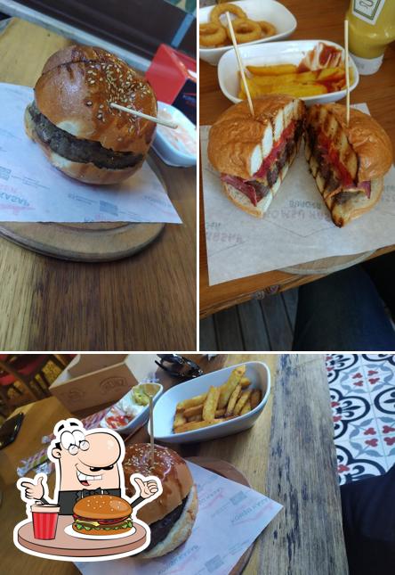 Las hamburguesas de Komsu Kasap Burger & Steak House gustan a distintos paladares