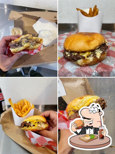 Invítate a una hamburguesa en 7th Street Burger West Village