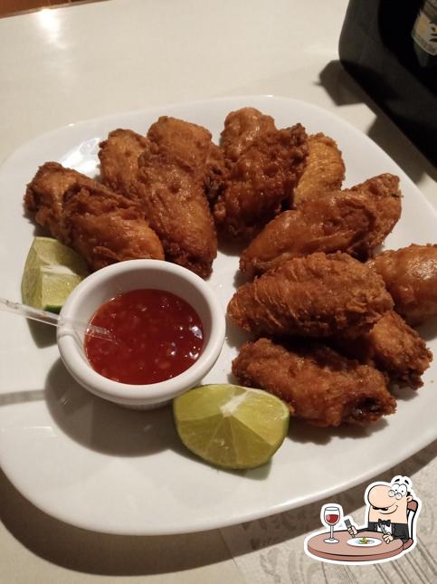 Comida em Bar do Leo