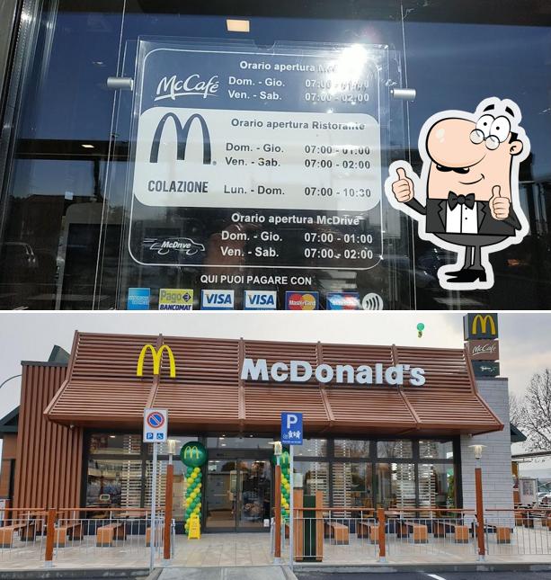 Guarda questa immagine di McDonald's San Bonifacio Drive