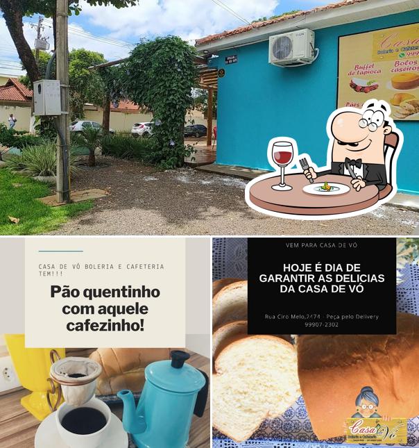 Dê uma olhada a ilustração ilustrando comida e exterior a Casa de Vó Boleria e Cafeteria