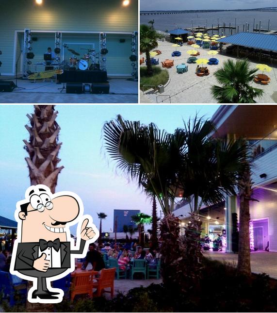 LandShark Landing, 160 5th St in Biloxi Restaurant reviews