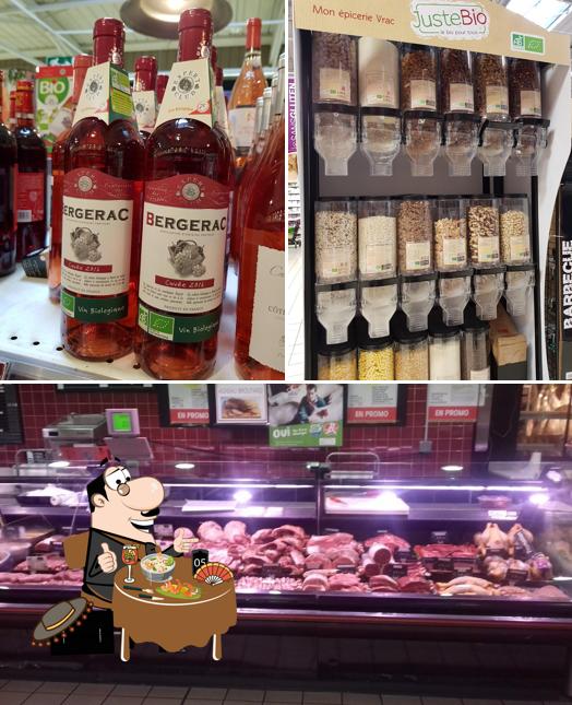 Take a look at the photo depicting food and wine at Intermarché SUPER Billère