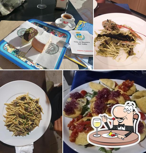 Platti al Sazzari · Traditional Food & Drink