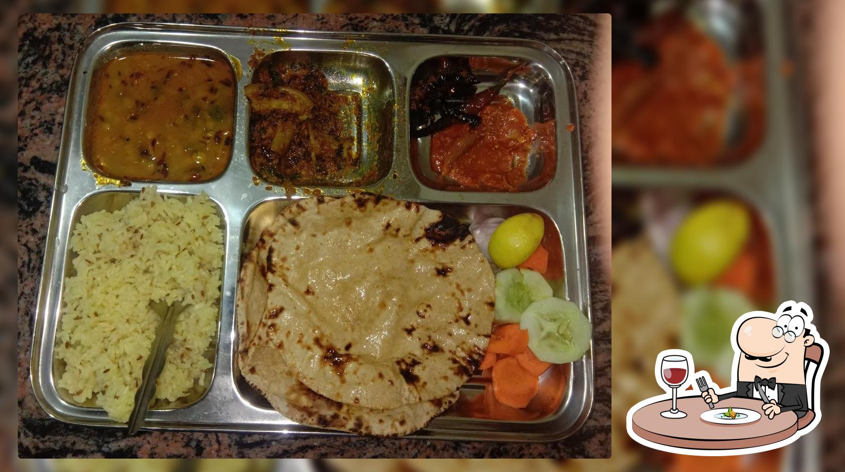Shri Vinayak Sweets & Bhojnalay
