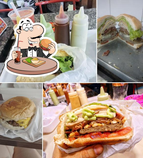 Flipper Lanches serve uma infinidade de opções para os amantes dos hambúrgueres