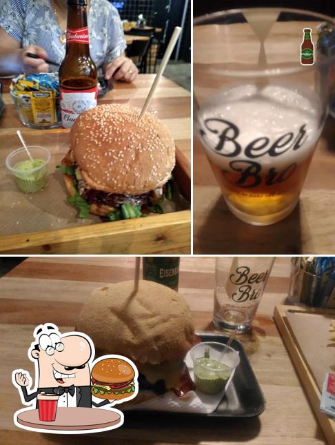 Hambúrguer em Black Burger Itajai