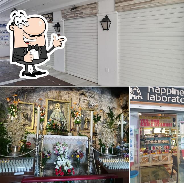 Happiness Lab Cafe in Mijas Restaurant reviews