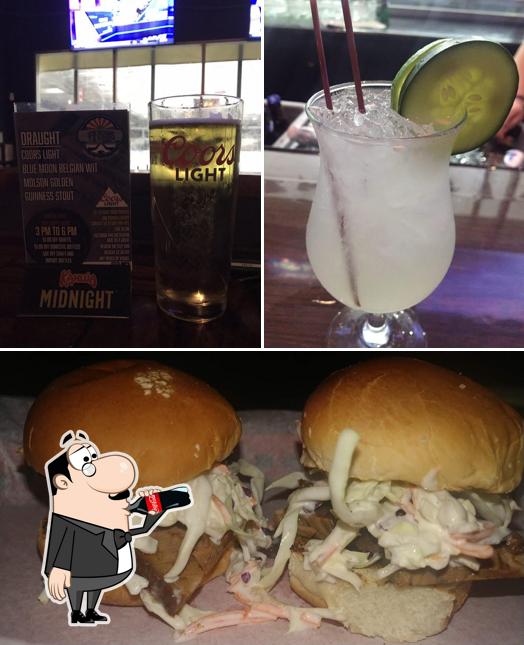Ice House Tavern in Phoenix Restaurant menu and reviews