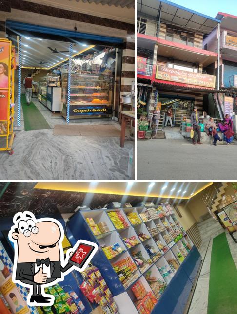 Deepak Sweets Shop