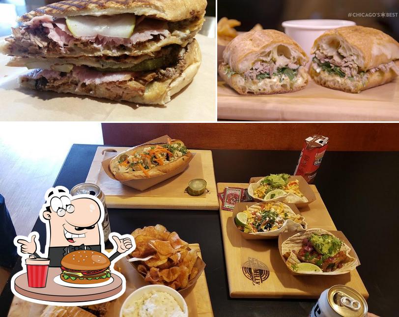 "Sawmilly Sandwich Shoppe" предлагает множество вариантов для любителей гамбургеров
