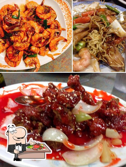 Pick various seafood dishes offered by Oriental Express Restaurant