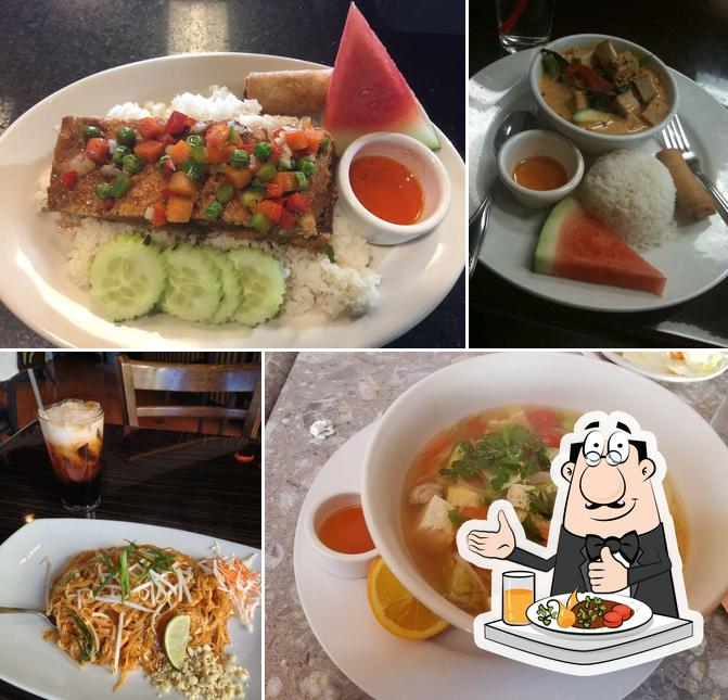 Thai Basil, 3110 N Central Ave in Phoenix Restaurant menu and reviews