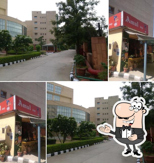 Amul Canteen, Delhi, H2XF+VC9 Restaurant reviews