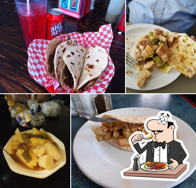 Lil' Jonnys Taco House in San Antonio Restaurant menu and reviews