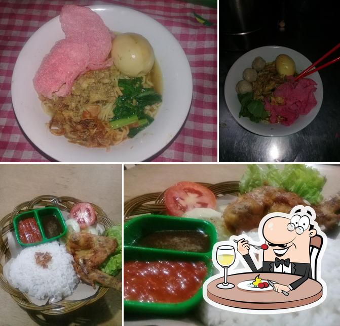 Warung Bakso Mas Amin Restaurant Medan Restaurant Reviews
