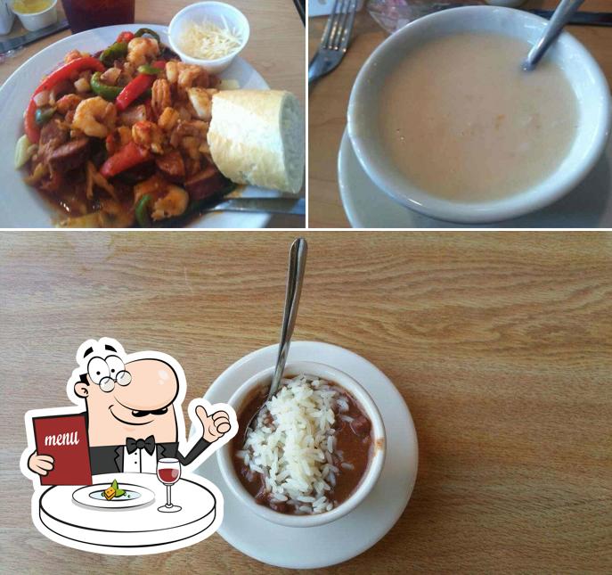 Blow Fly Inn in Gulfport Restaurant menu and reviews