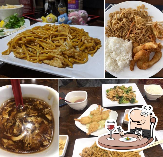 Food at Pho & Chinese