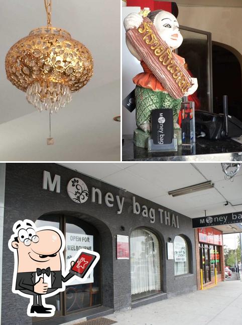 Money Bag Thai Restaurant in Baulkham Hills Restaurant menu and reviews