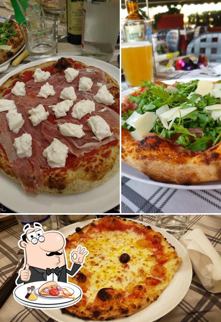 Ordina una pizza a Pizzeria L'Isola Della Pizza Di Filippi Nicoletta