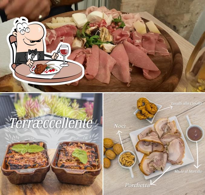 Terraeccellente Acquaviva serve pasti a base di carne