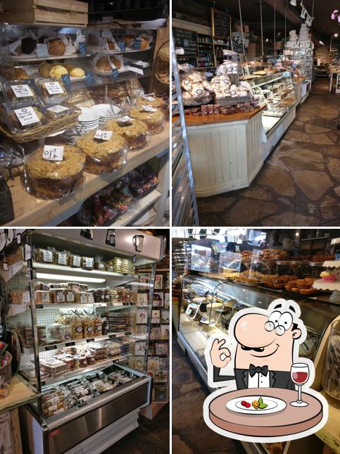 Phipps Bakery & Dessert Shop in Toronto Restaurant menu and reviews