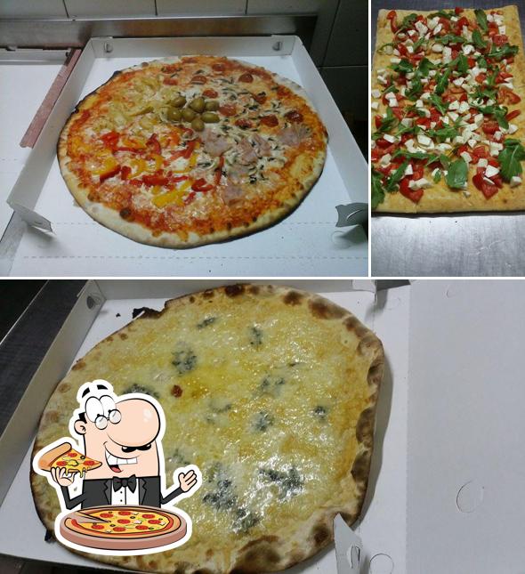 Ordina tra le molte varianti di pizza
