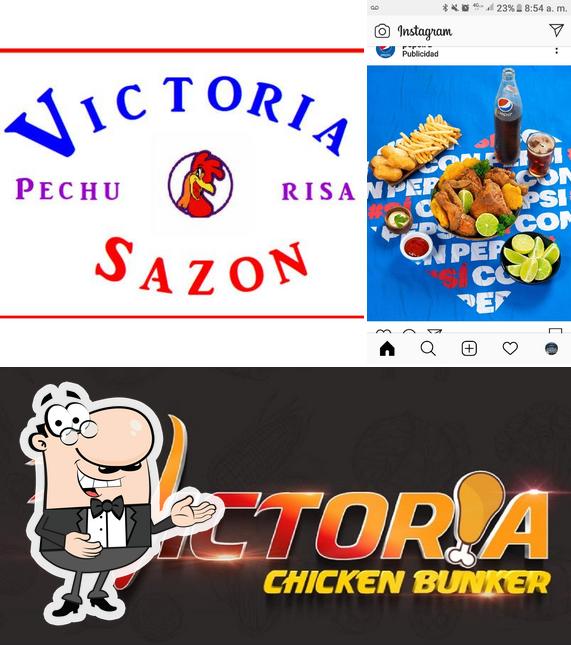 Victoria Chicken Bunker restaurant, Santo Domingo, Expreso John F