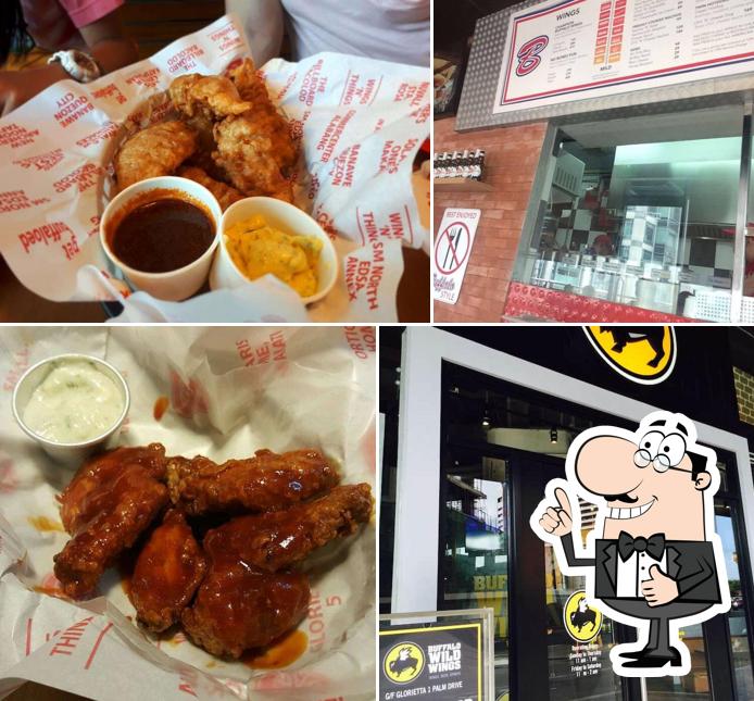 Buffalo's Wings N' Things restaurant, Makati, 2nd Floor Restaurant