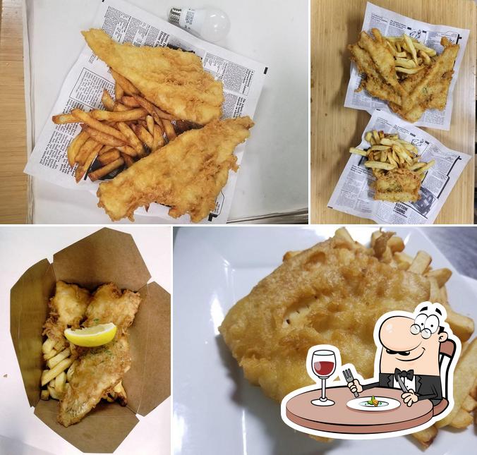 Еда в "Golden Fish & Chips Kortright"