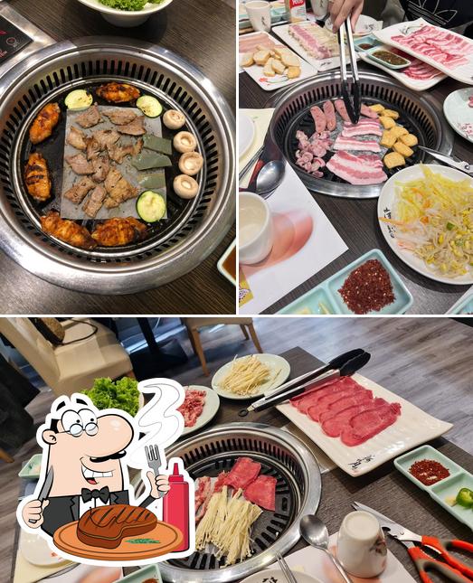 Ordina i piatti di carne a 吽城(HONG CHENG)韩国料理