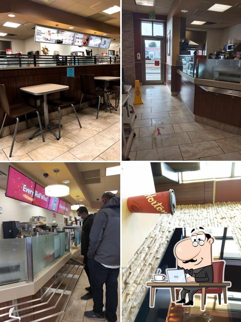 L'intérieur de Tim Hortons