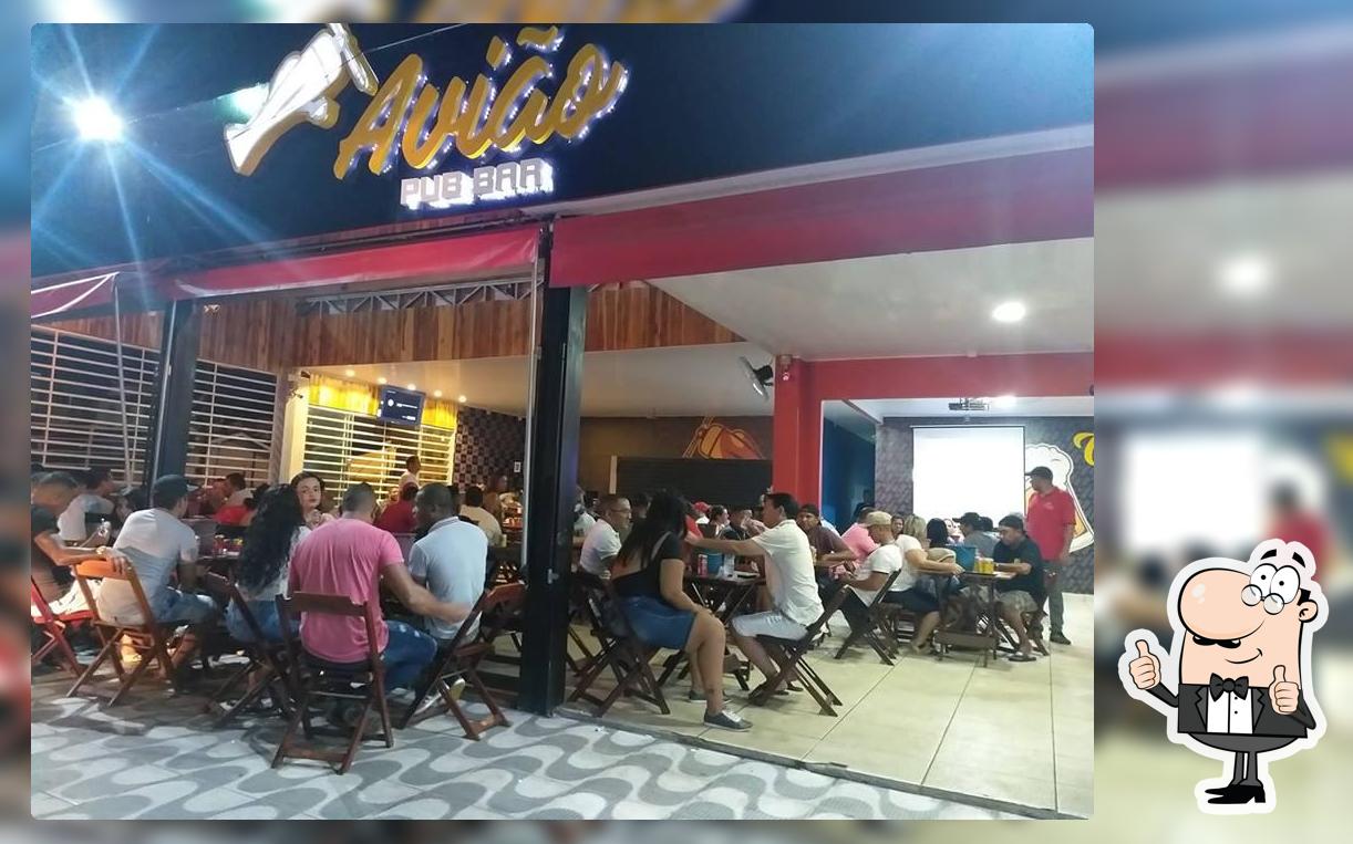 Avião PUB BAR