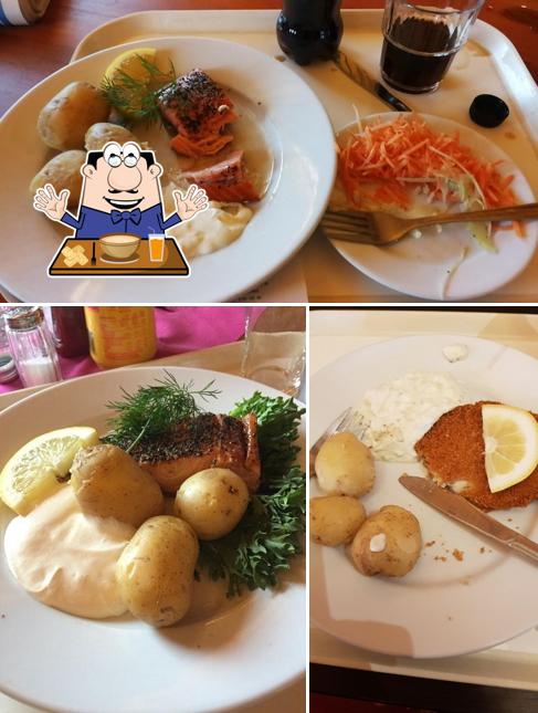 Блюда в "Dinners Ödeshög"