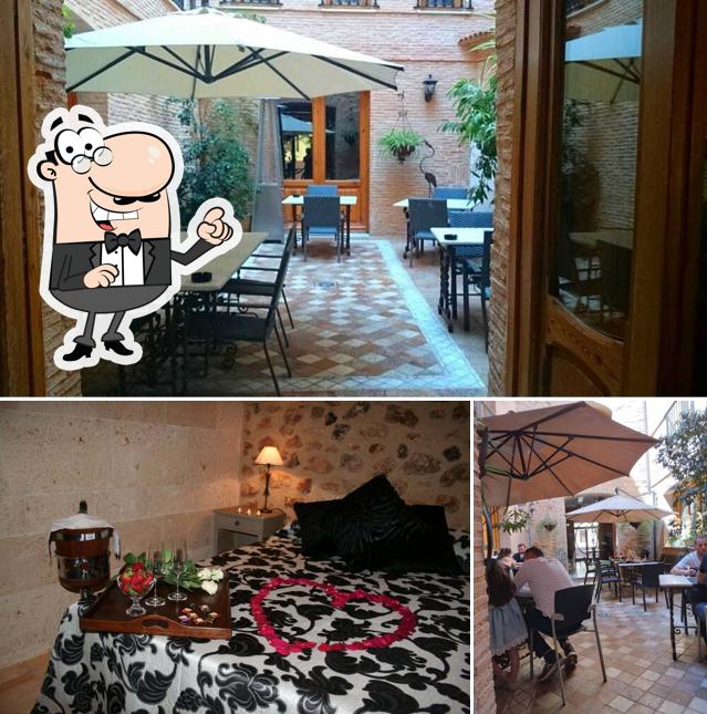 Check out how Restaurante La Huerta @ Hotel Babel looks inside