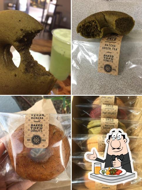 RING Baked Tofu Donuts, 6800 Owensmouth Ave 130 in Los Angeles