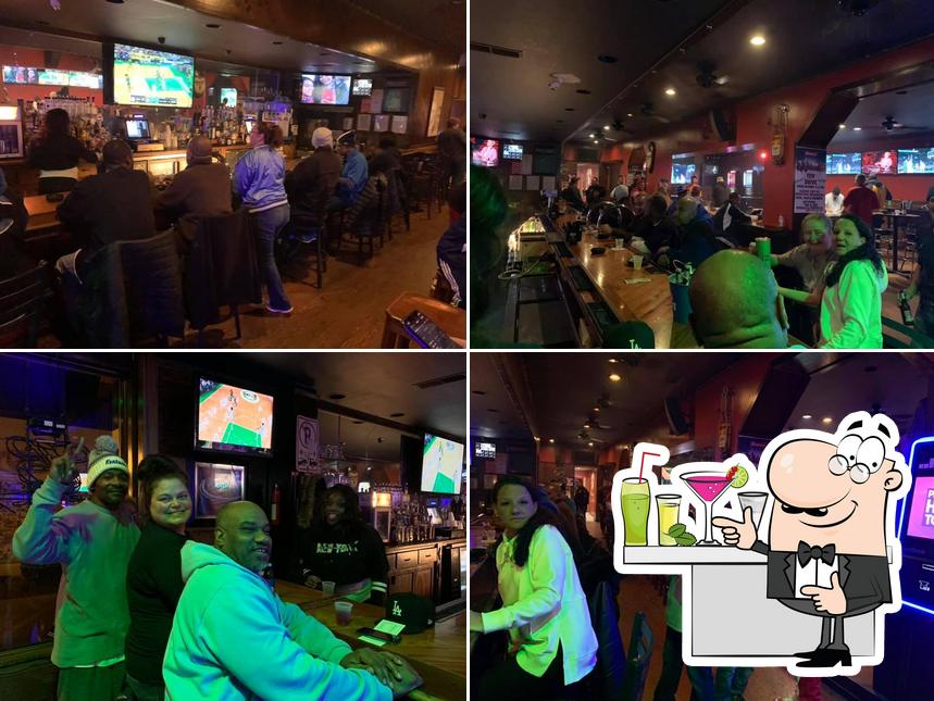 Hat Tricks Sports Bar in Covington Restaurant menu and reviews
