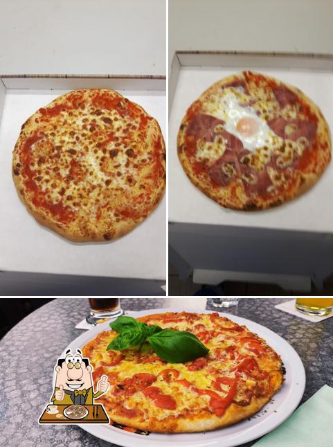 Probiert eine Pizza bei La Pizza Wewelsburg