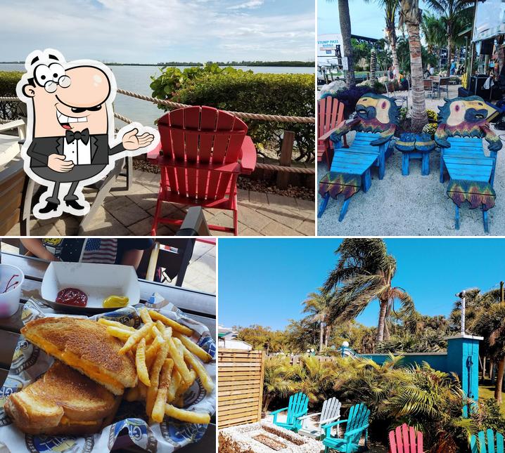 Lighthouse Grill and Tiki Bar in Englewood Restaurant reviews